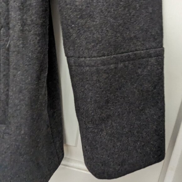 Michael Kors  Women's  Wool Coat  Size Small  Gray - Picture 5 of 13